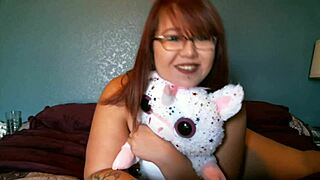 I’m obsessed with Onyx and her mini Hitachi