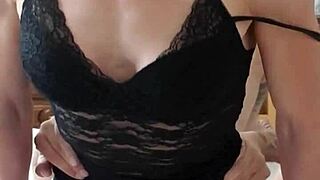 Hot Milf In Lingerie Gets Oral