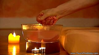 Couple Gets Oiled Lingam Massage for Relaxation!