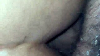 कैजुअल मंडे सेक्स क्यूट 18-ईयर-ओल्ड के साथ बिग नेचुरल टिट्स शोइंग हॉट एकशन में