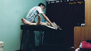 Amateur Massage With Pleasurable Finish