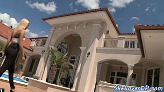 Glamorous Babe Gets Double Penetrated by Two Lucky Studs