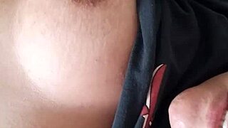 Novinha, so hot, touching herself in part 2! Can you handle it?