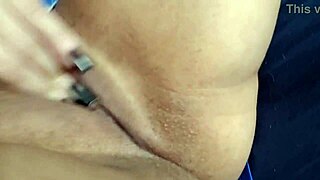 novinha safada with her wet pussy masturbating - part 2