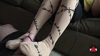 watch this pre-cum pantyhose footjob on my cock