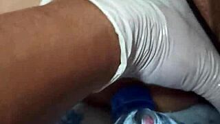 that thai girl getting her pussy fisted hard in the video