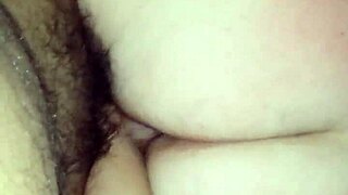 chilena with a white culito in a casual everyday story