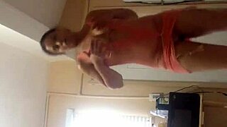 Ginger Paris Indulges in Dirty Masturbation