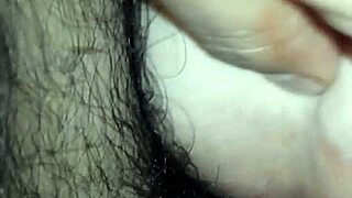 chilena with a white culito in a casual everyday story