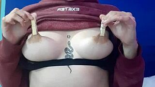 I play with my nipples on webcam