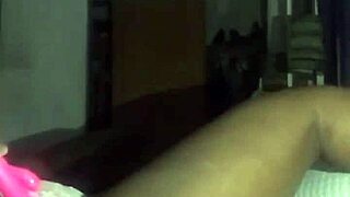 Alexandriatheegreat's steamy solo session on hairy pussy webcam