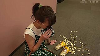 Bunny outfit serving and towel situations in high definition sex