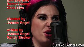 emo lesbian eats pussy