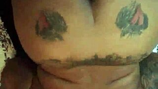 i'm hazelnutxxx shaking my ebony ass in the hood