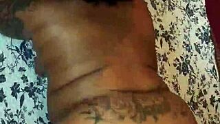 i'm hazelnutxxx shaking my ebony ass in the hood