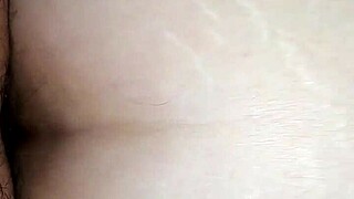 Amateur milf esposa explores her intimate desires in lively encounters.