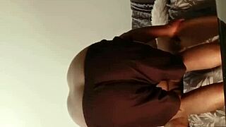 Roxy the BBW licks pussy and sucks cock hard