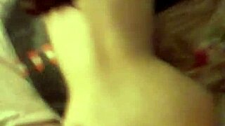 aprovechamos que se fue para follar con la latina teen