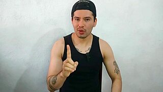 straight married coworker sucks 20cm dick at work.