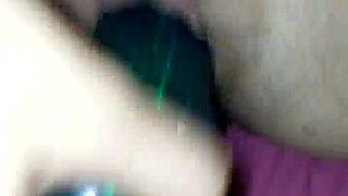 Travis and Keshia engage in crazy double penetration and masturbation.