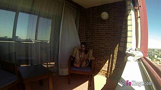 Sara ray masturbates on balcony in madrid for everyone to see 😏