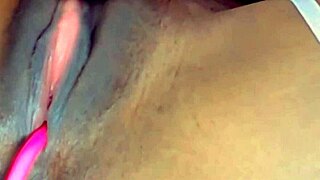 i fucked the kingston bartender so hard after she cheated, her ebony pussy squirted everywhere!