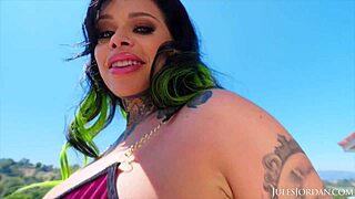 i show my hot latina curves to lexington steele in lingerie