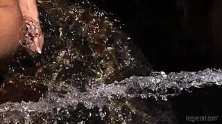 melisa reaches orgasmic heights masturbating in mexico