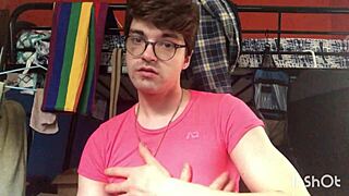 Gay Twink Niko Springs Teases Big Cock