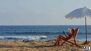 Milf Photographer Fucks Blonde Subject