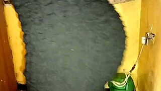 Sit on your face while licking pussy juice