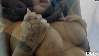 susy gala moans, 'feel this vibrator in my wet pussy'