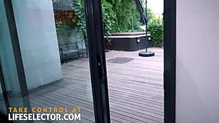 Milf And Teen In Secret Dirty Fuck Threesome, So Hot! 🔥