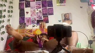 I played alone with my pussy, fingering and using dildo while looking in the mirror, oh god