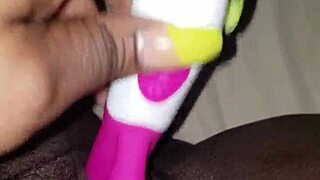 Look At This Wet Pussy! Toy Keeps Dying!