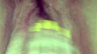 didn't take off shorts to fuck me very horny