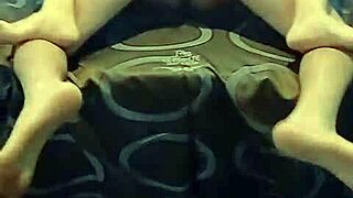 Hombre Liberal Disfruta Grabar Como Le Dan Veraga a Su Esposa Azul Dando Regalo de Aniversario a Su Marido Cuckold Pov