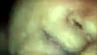 Does the strongest couple in Spain need a third for her fantasies?