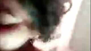 Does the strongest couple in Spain need a third for her fantasies?