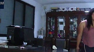 Snag neighbor on street, drag her home for steamy big ass photo session