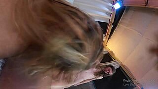 hot swinger gives bj while her cunt gets smashed in 3some