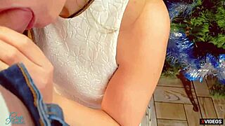 Step sister gives pussy after christmas dinner. Rough and wet.