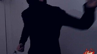 Fottimi Ladro III - Capitano Eric and Luna Dark Squirting While Getting Ass Pounded