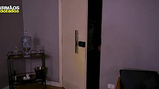 i sucked the twink's big cock bareback in brazilian style