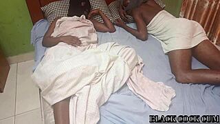 Skinny girls moan in pleasure in a homemade threesome