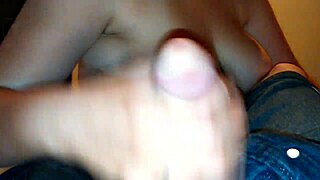 portuguese amateur guy jerks off his cock