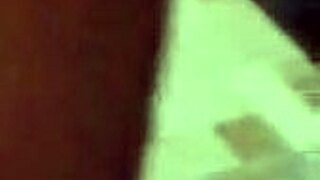 i spy on my best friend's mom and she wants sex 😏