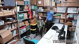 I’m givin’ a blowjob while talkin’ bout stealin’ stuff