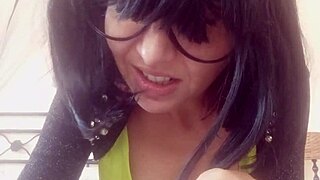 i saw this cursed italian milf naked with her ass, she talks so dirty i cant even say it