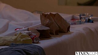 Vixen holly bends over for doggystyle and deepthroat with boyfriend